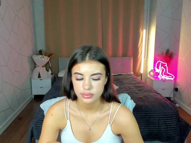 Alisha-Blakee live cam on BongaCams