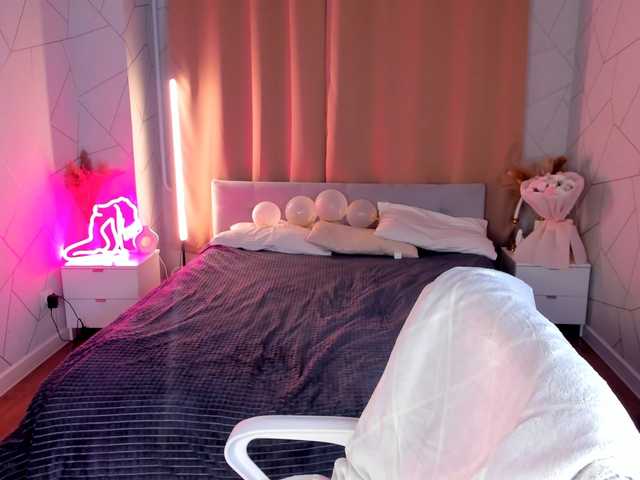 Alisha-Blakee live cam on BongaCams