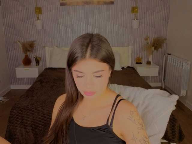 Alisha-Blakee live cam on BongaCams