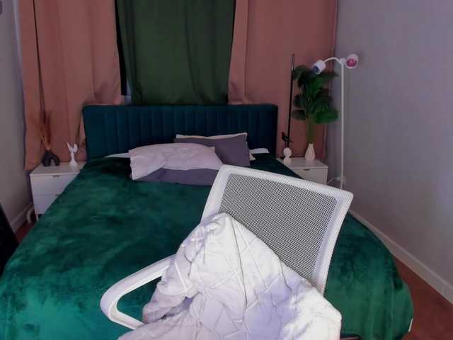 Alisha-Blakee live cam on BongaCams