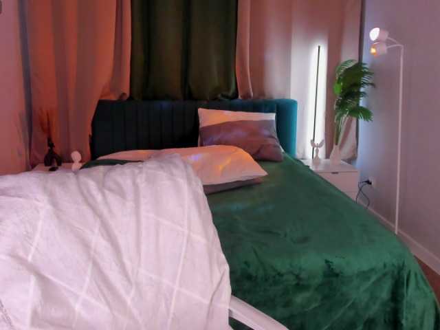 Alisha-Blakee live cam on BongaCams