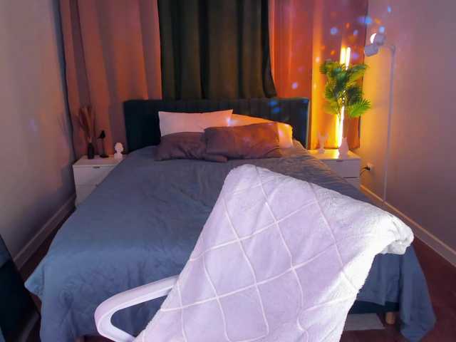 Alisha-Blakee live cam on BongaCams