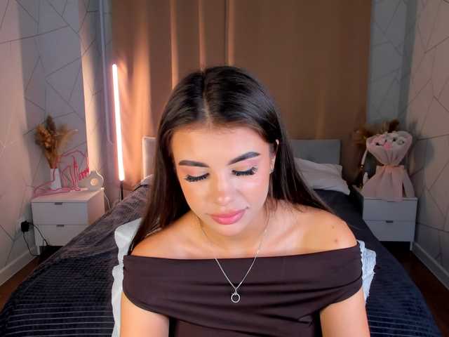 Alisha-Blakee live cam on BongaCams