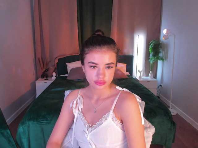 Alisha-Blakee live cam on BongaCams