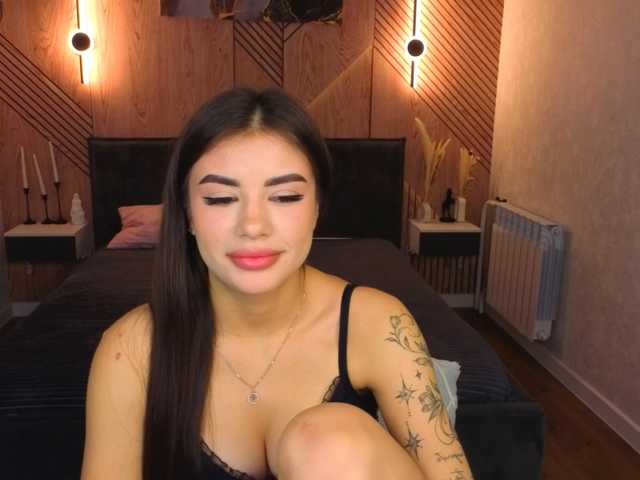 Alisha-Blakee live cam on BongaCams