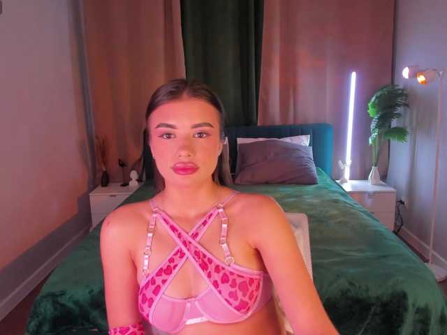Alisha-Blakee live cam on BongaCams