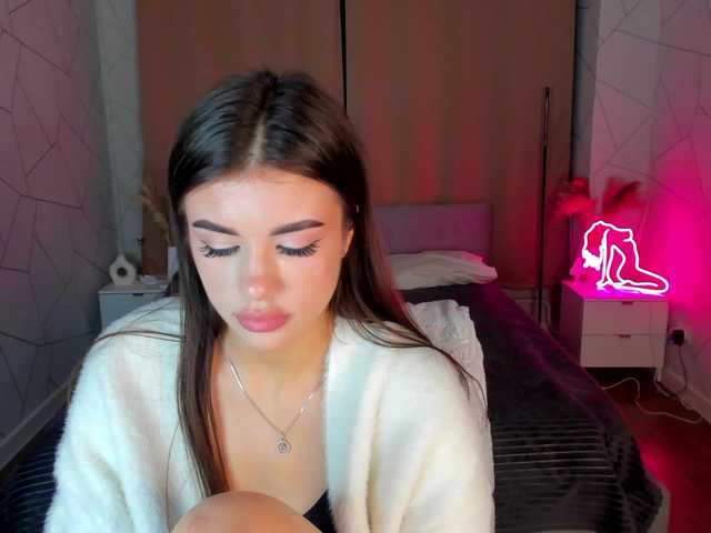 Alisha-Blakee live cam on BongaCams