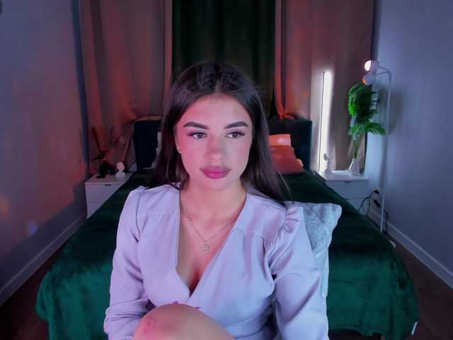 Alisha-Blakee live cam on BongaCams