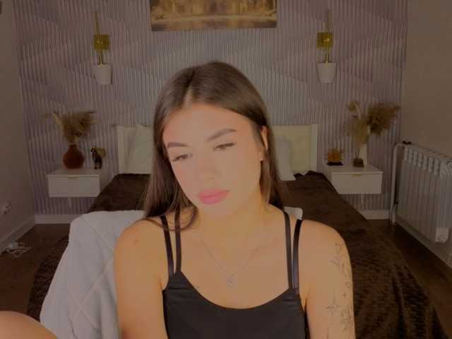 Alisha-Blakee live cam on BongaCams