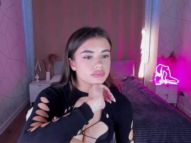Alisha-Blakee live cam on BongaCams