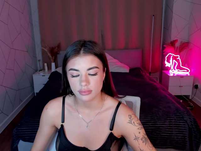 Alisha-Blakee live cam on BongaCams