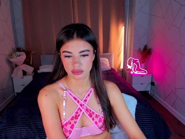Alisha-Blakee live cam on BongaCams