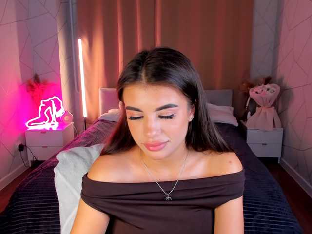 Alisha-Blakee live cam on BongaCams