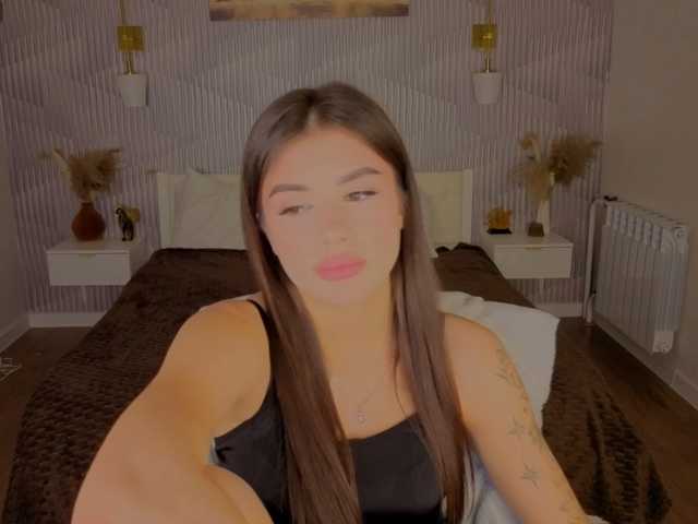 Alisha-Blakee live cam on BongaCams