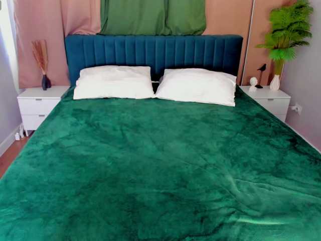Alisha-Blakee live cam on BongaCams