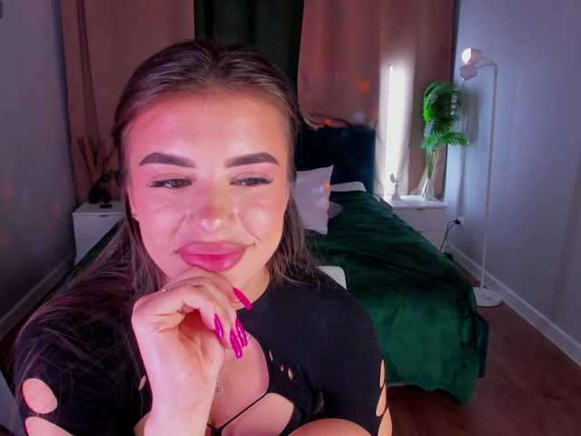 Alisha-Blakee live cam on BongaCams