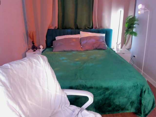 Alisha-Blakee live cam on BongaCams