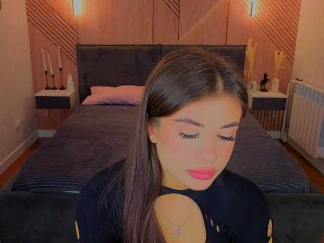 Alisha-Blakee live cam on BongaCams
