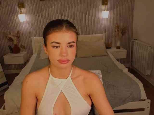 Alisha-Blakee webcam