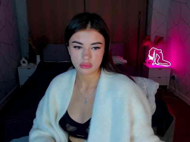 Alisha-Blakee webcam