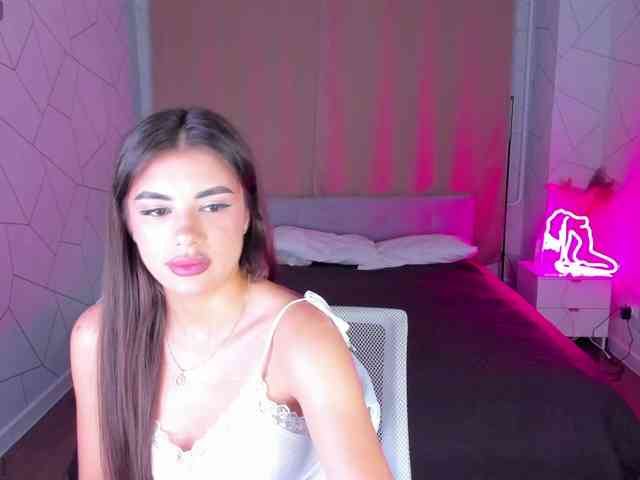 Alisha-Blakee webcam