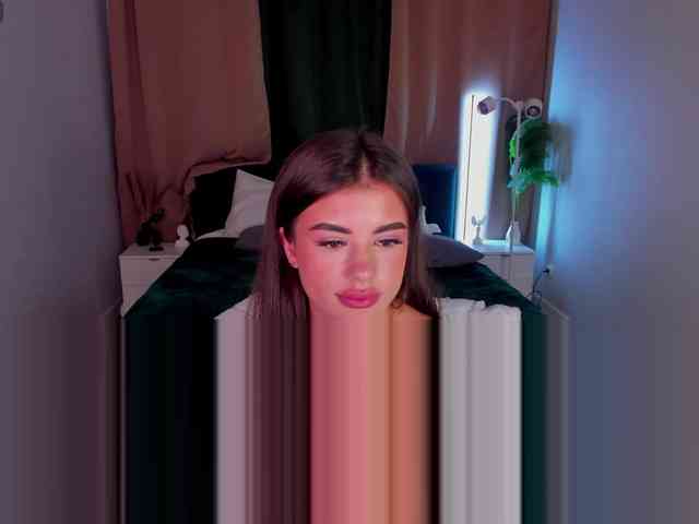 Alisha-Blakee webcam