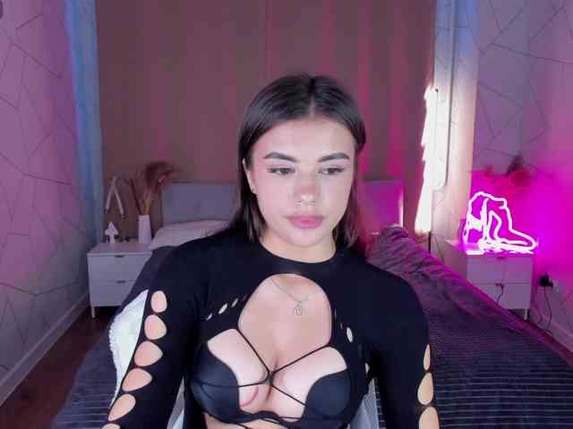Alisha-Blakee webcam