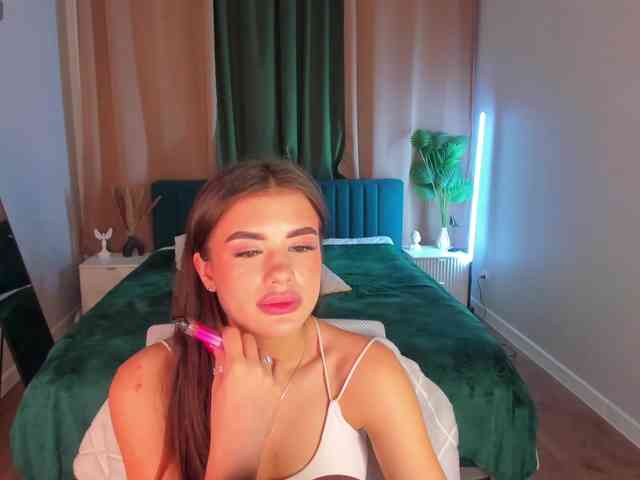 Alisha-Blakee webcam