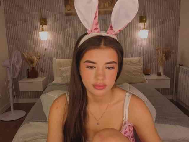Alisha-Blakee webcam