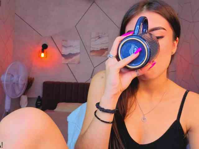 Alisha-Blakee's webcam live show