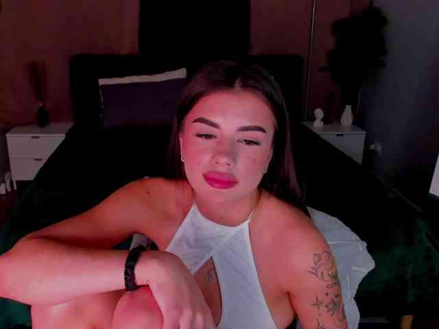 Alisha-Blakee Alisha-Blakee