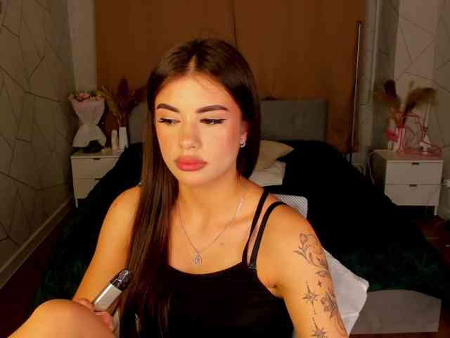 Alisha-Blakee webcam