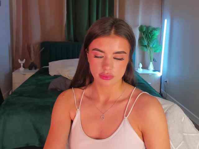 Alisha-Blakee webcam