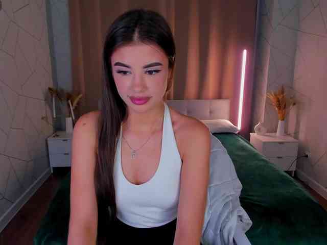 Alisha-Blakee webcam