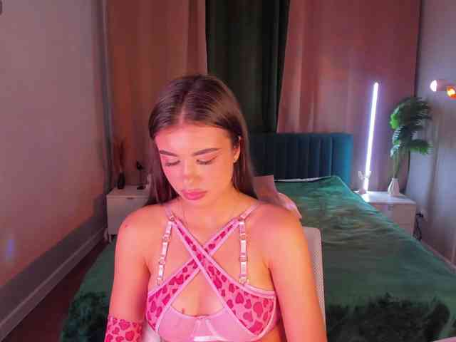 Alisha-Blakee webcam