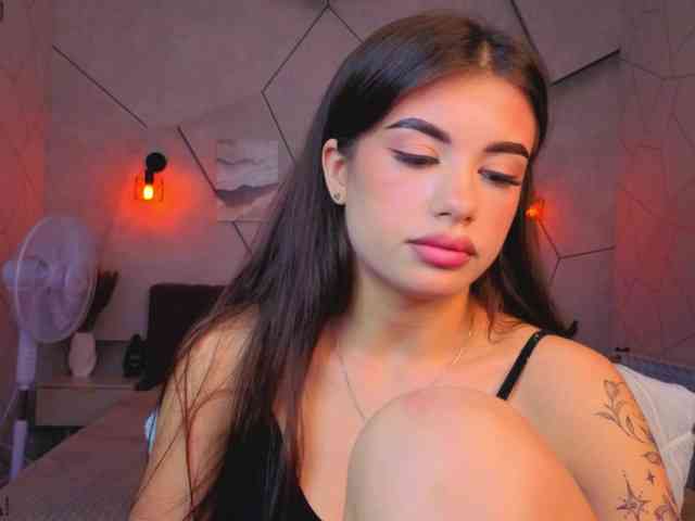 Alisha-Blakee webcam