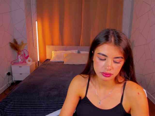 Alisha-Blakee webcam