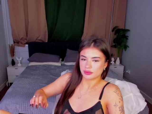 Alisha-Blakee Alisha-Blakee