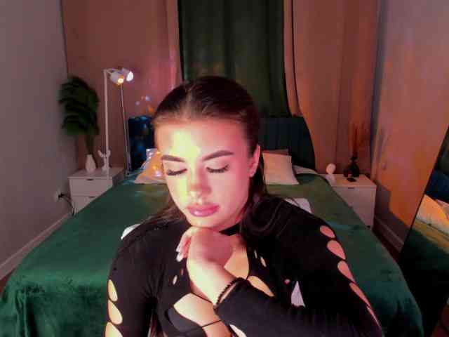 Alisha-Blakee webcam