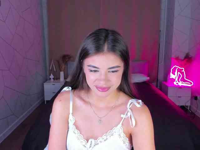 Alisha-Blakee webcam