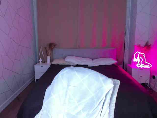 Alisha-Blakee webcam