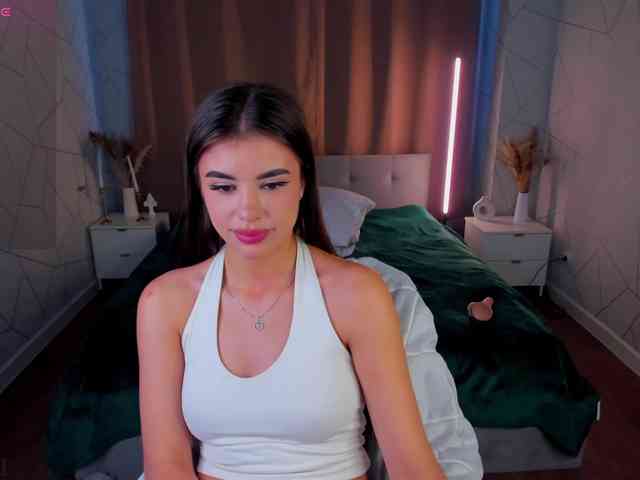 Alisha-Blakee Sex Cam Show