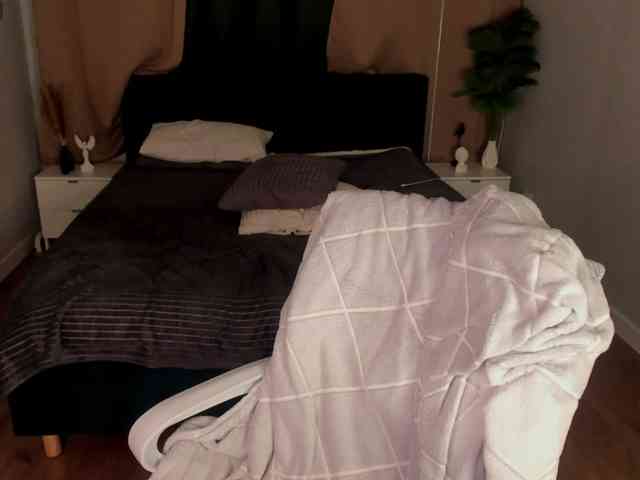 Alisha-Blakee webcam