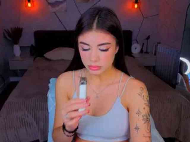 Alisha-Blakee webcam