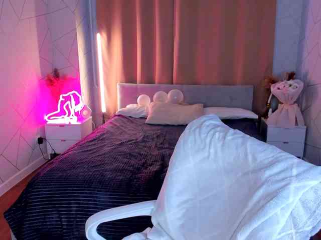 Alisha-Blakee webcam