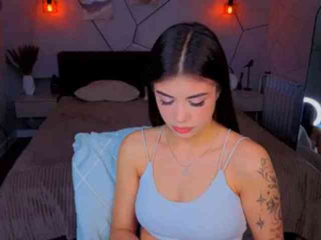 Alisha-Blakee webcam