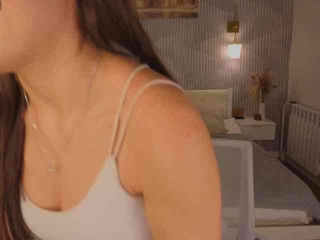 Alisha-Blakee webcam