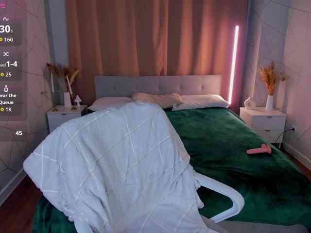 Alisha-Blakee webcam