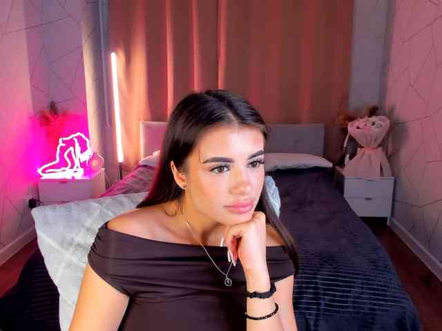 Alisha-Blakee webcam