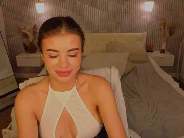 Alisha-Blakee webcam